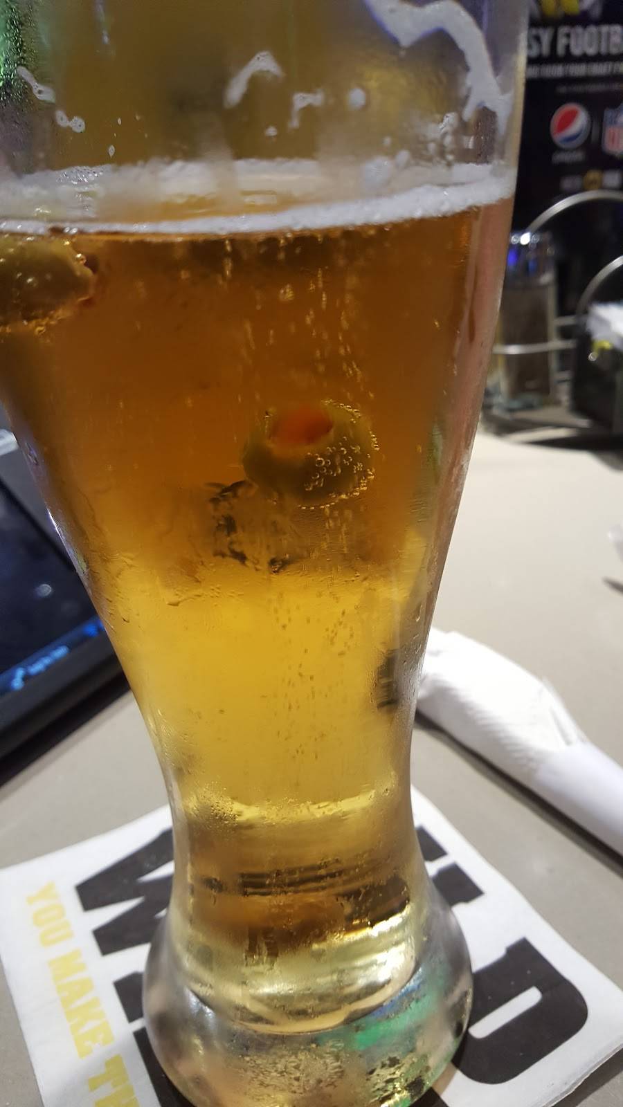 Buffalo Wild Wings | meal takeaway | 859 N Promenade Pkwy, Casa Grande, AZ 85194, USA | 5208369464 OR +1 520-836-9464