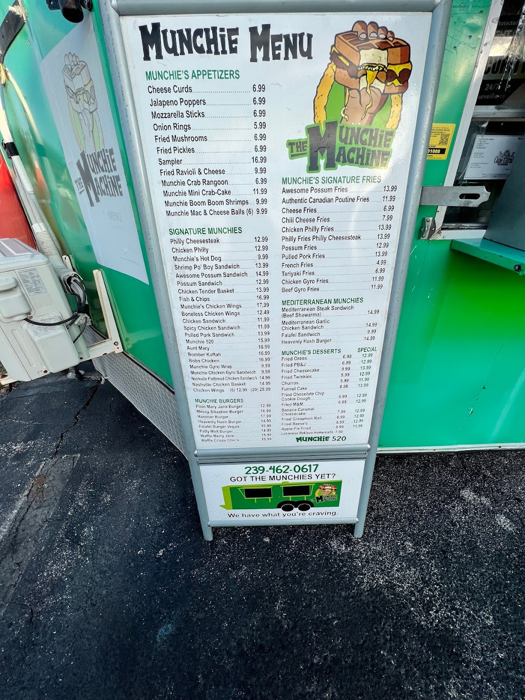 Munchie Machine | restaurant | 520 Cape Coral Pkwy E, Cape Coral, FL 33904, USA | 2394620617 OR +1 239-462-0617