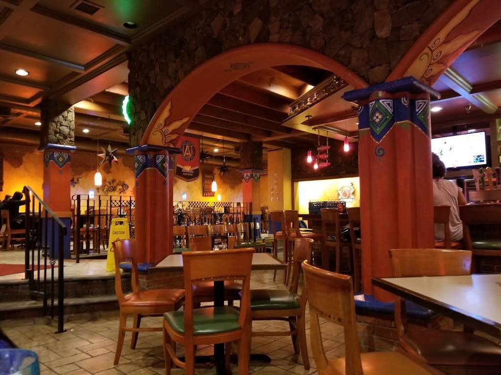 La Parrilla Mexican Restaurant | restaurant | 865 N Main St, Alpharetta, GA 30009, USA | 6783393888 OR +1 678-339-3888
