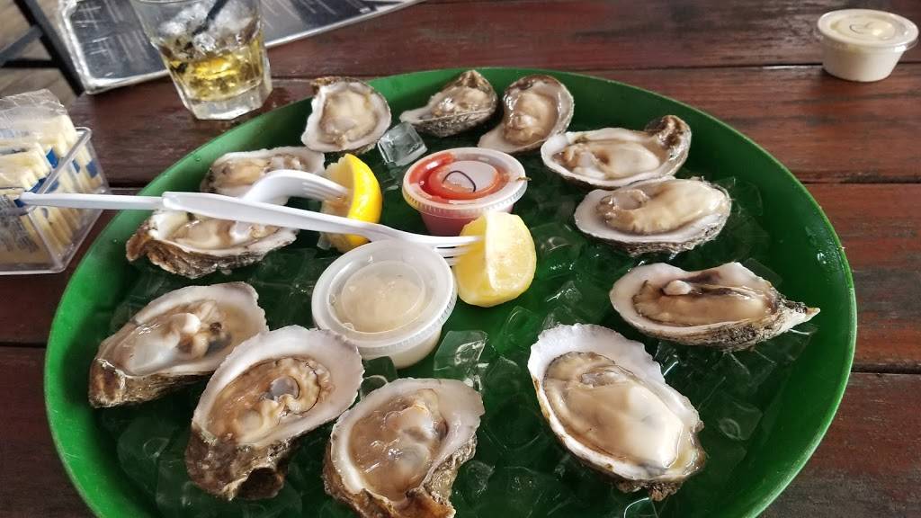 The Rivers Edge Bar and Grill | restaurant | 6226 Ohio Ave, Gibsonton, FL 33534, USA | 8136719196 OR +1 813-671-9196