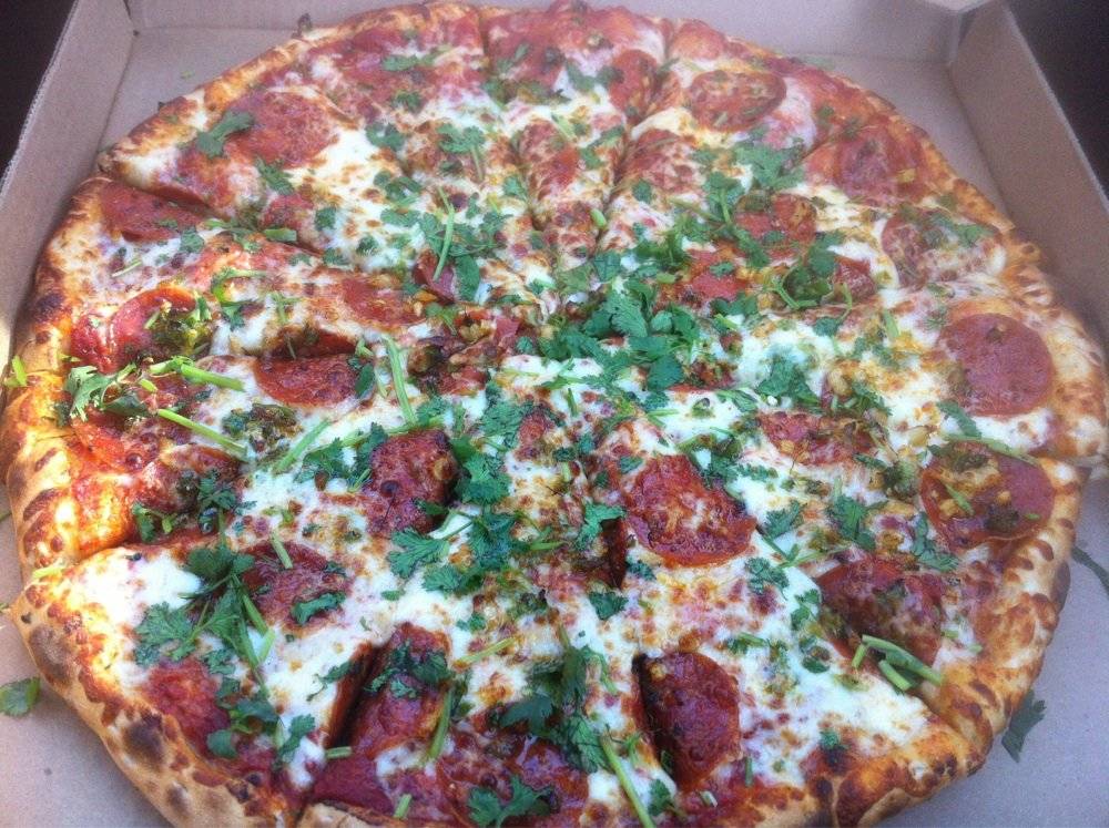 Lamppost Pizza | restaurant | 3290 Northgate Blvd, Sacramento, CA 95833, USA | 9169292222 OR +1 916-929-2222