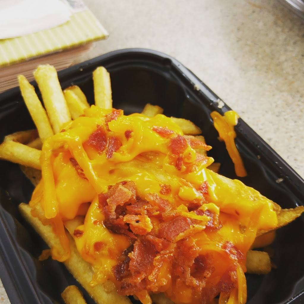 Wendys | restaurant | 1219 Oak Ridge Turnpike, Oak Ridge, TN 37830, USA | 8654839362 OR +1 865-483-9362