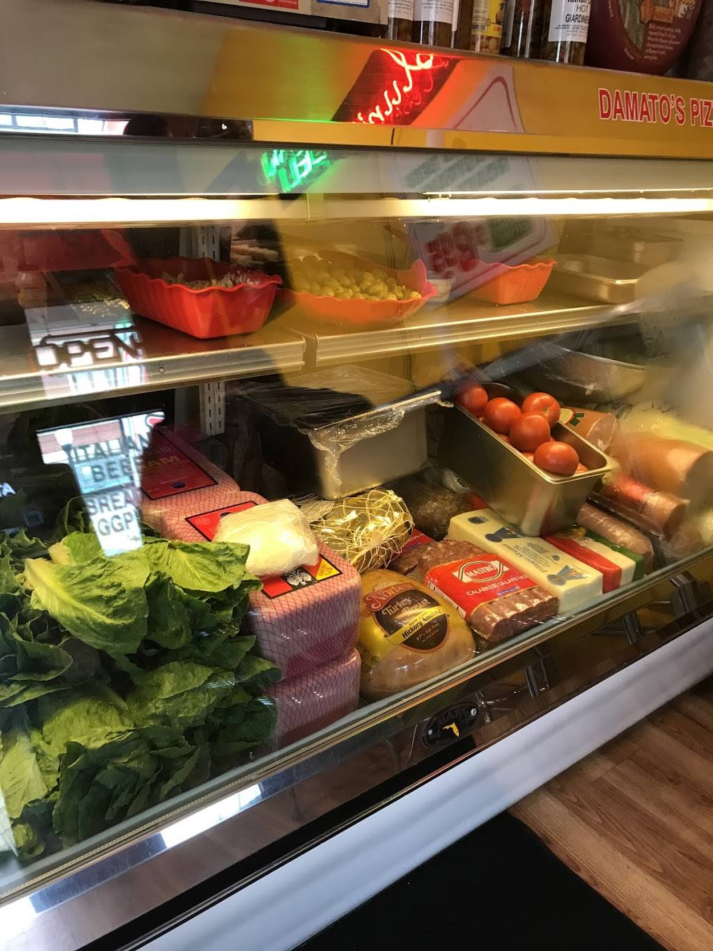 Soluris | restaurant | 3142 S Morgan St, Chicago, IL 60608, USA | 7732478777 OR +1 773-247-8777