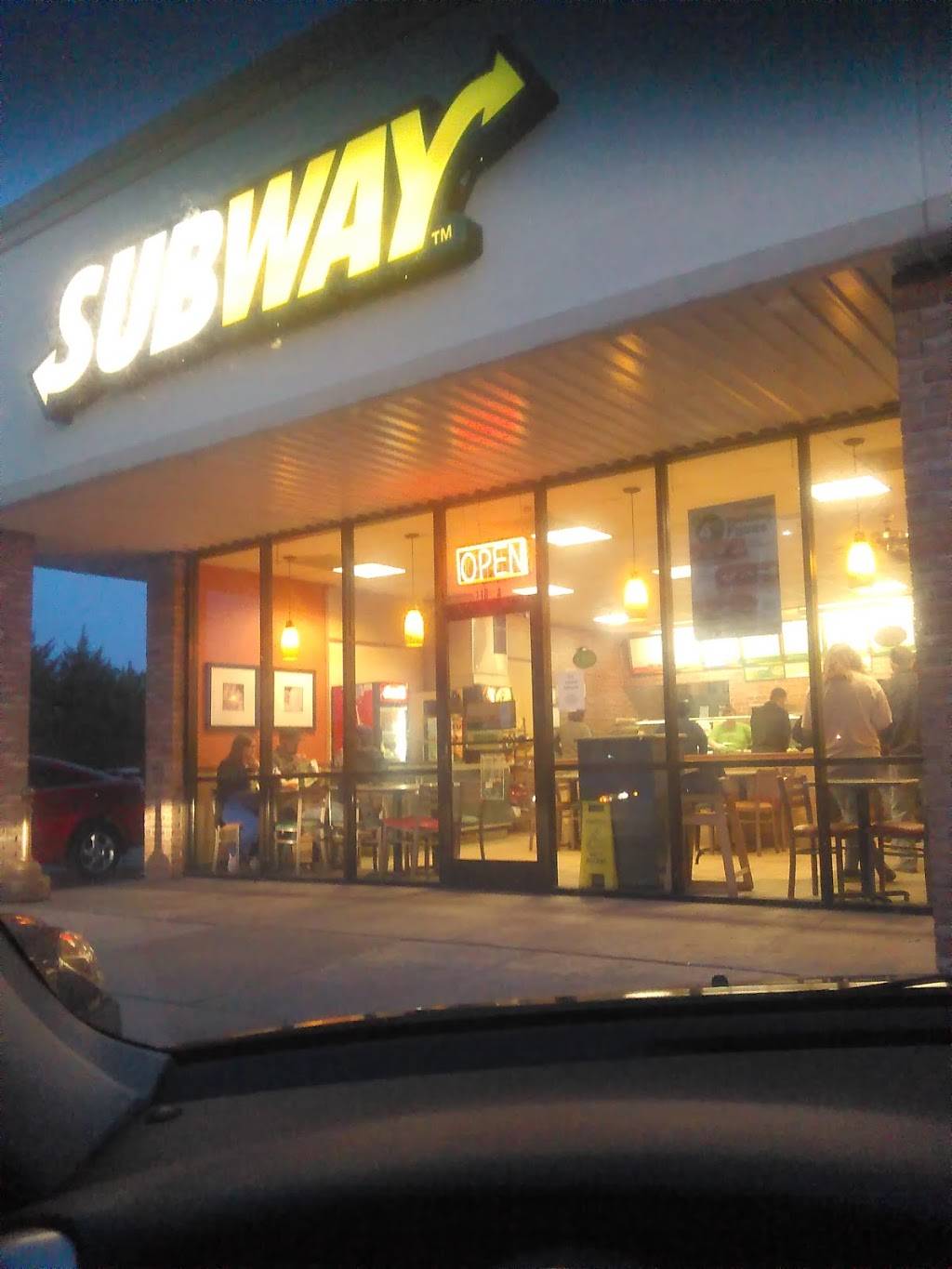 Subway | restaurant | 118 Walmart Dr, Ripley, TN 38063, USA | 7316355538 OR +1 731-635-5538