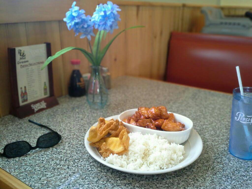 Mei Dream | restaurant | 46 Main St, Fairfield, ME 04937, USA | 2072389488 OR +1 207-238-9488