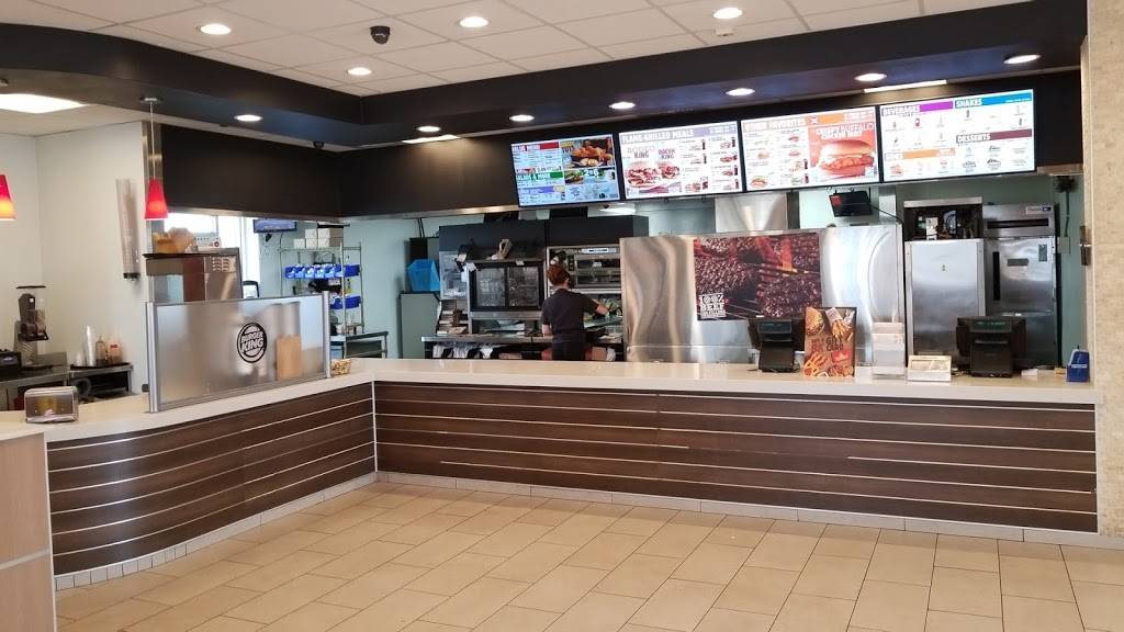 Burger King | restaurant | 3089 Wilma Rudolph Blvd, Clarksville, TN 37040, USA | 9316458751 OR +1 931-645-8751
