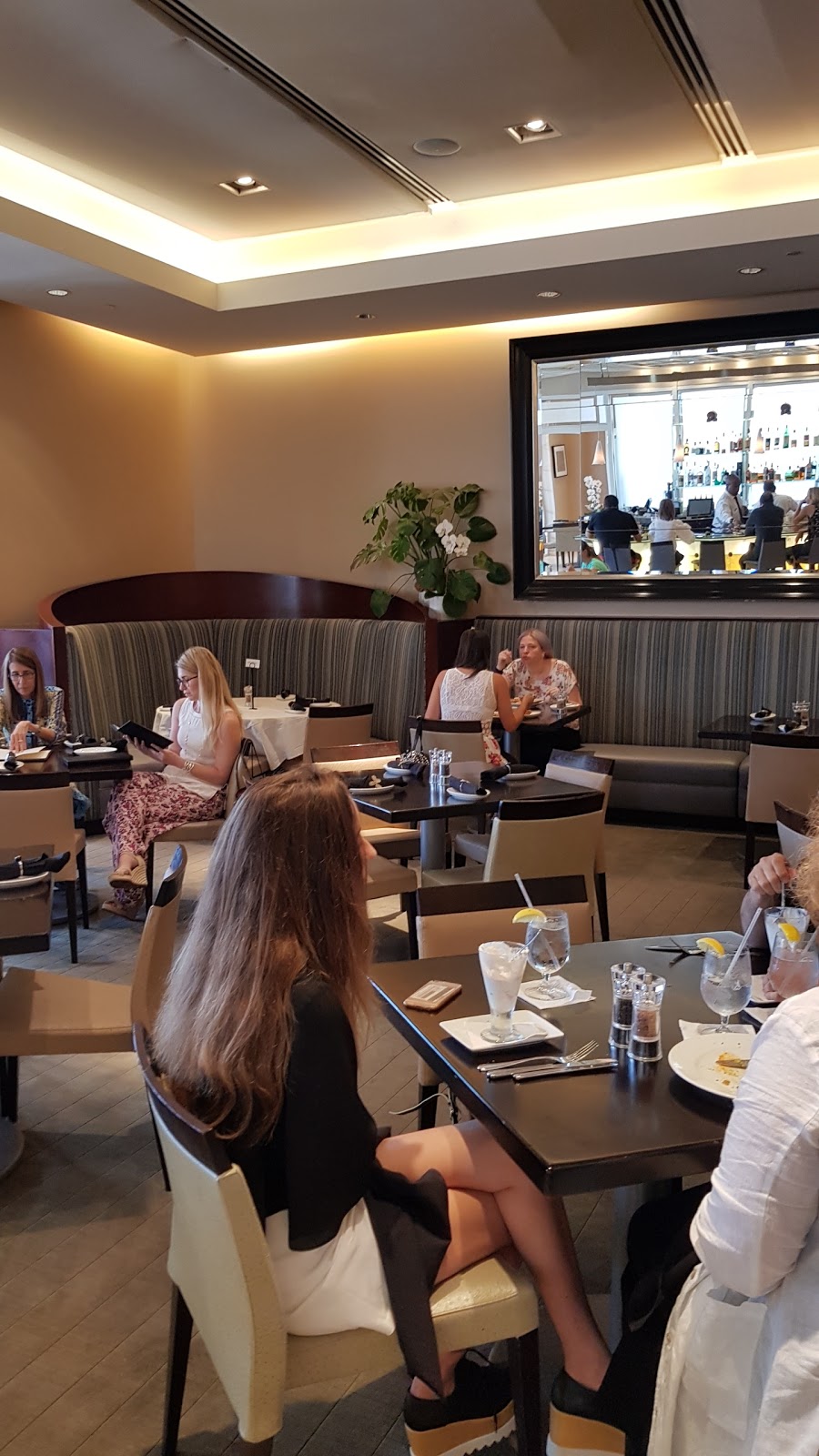 Mariposa | restaurant | 390 San Lorenzo Ave Level Three, Coral Gables, FL 33146, USA | 7869991018 OR +1 786-999-1018