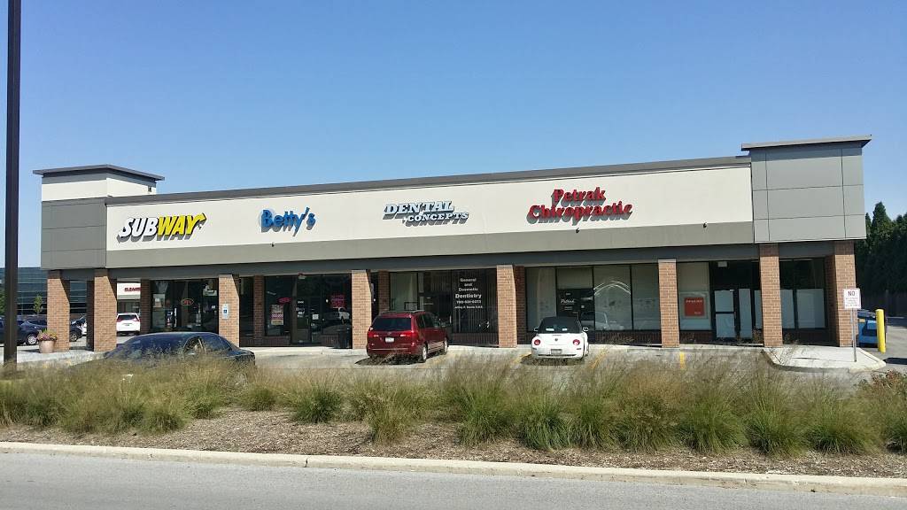 Bettys Bistro | cafe | 3066 S Wolf Rd #32, Westchester, IL 60154, USA | 7087313320 OR +1 708-731-3320