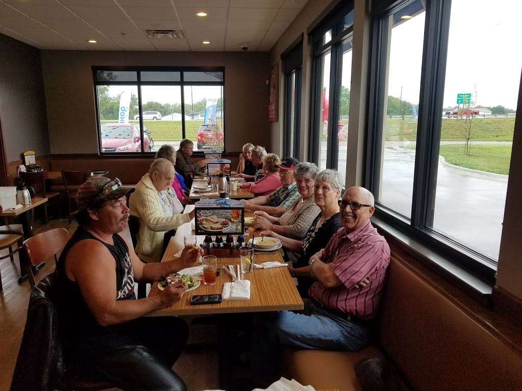 IHOP | restaurant | 551 NW, US-24, Topeka, KS 66608, USA | 7853549049 OR +1 785-354-9049