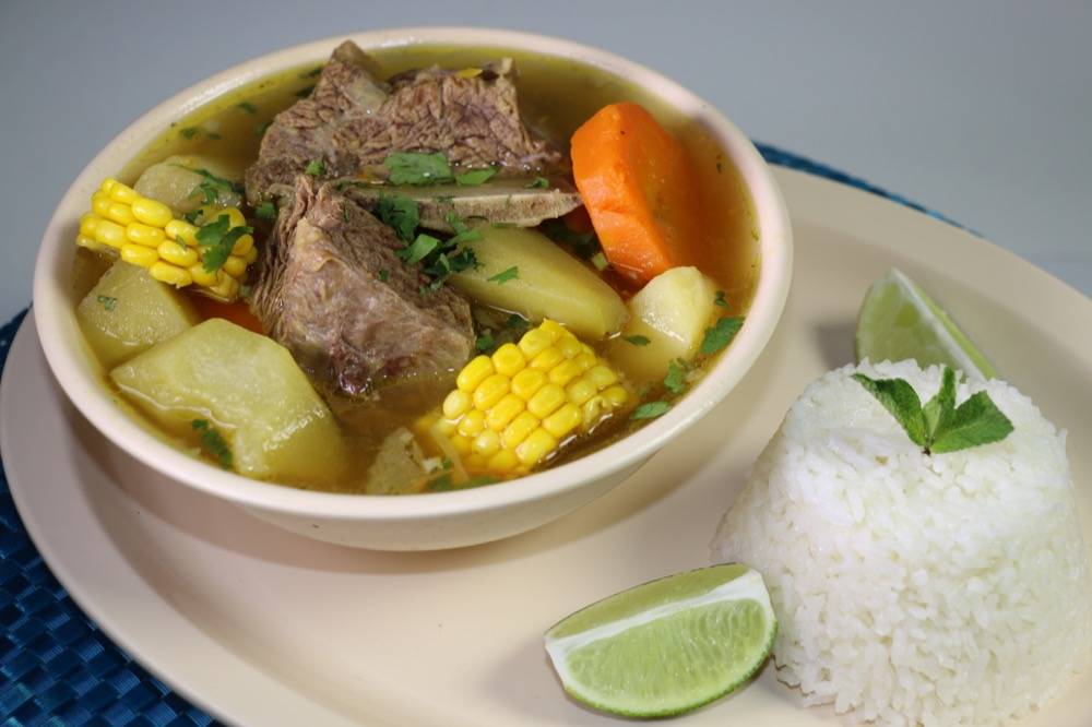 Nueva San Salvador Restaurant #1 | restaurant | 944 Hialeah Dr, Hialeah, FL 33010, USA | 3054180944 OR +1 305-418-0944