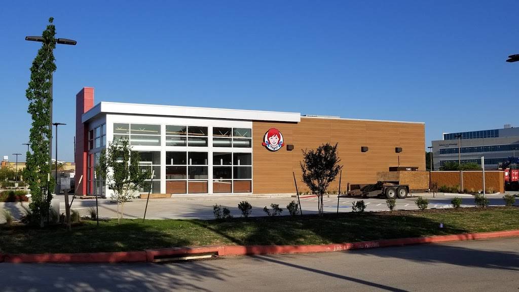 Wendys | restaurant | 11511 Shadow Creek Pkwy, Pearland, TX 77584, USA | 8322847268 OR +1 832-284-7268