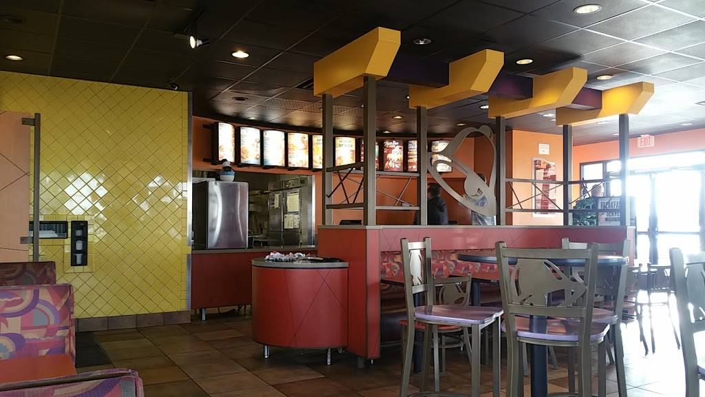 Taco Bell | meal takeaway | 12780 South Highway 33, Santa Nella, CA 95322, USA | 2098266017 OR +1 209-826-6017