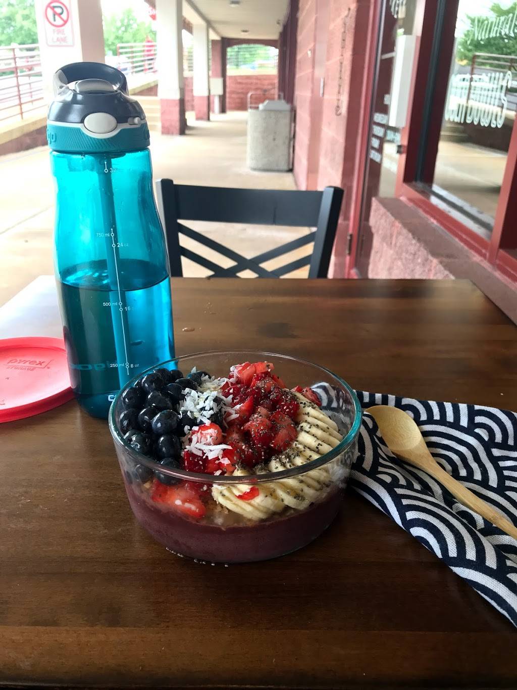 Oola Bowls | restaurant | 2084 Fruitville Pike, Lancaster, PA 17601, USA | 7179179587 OR +1 717-917-9587