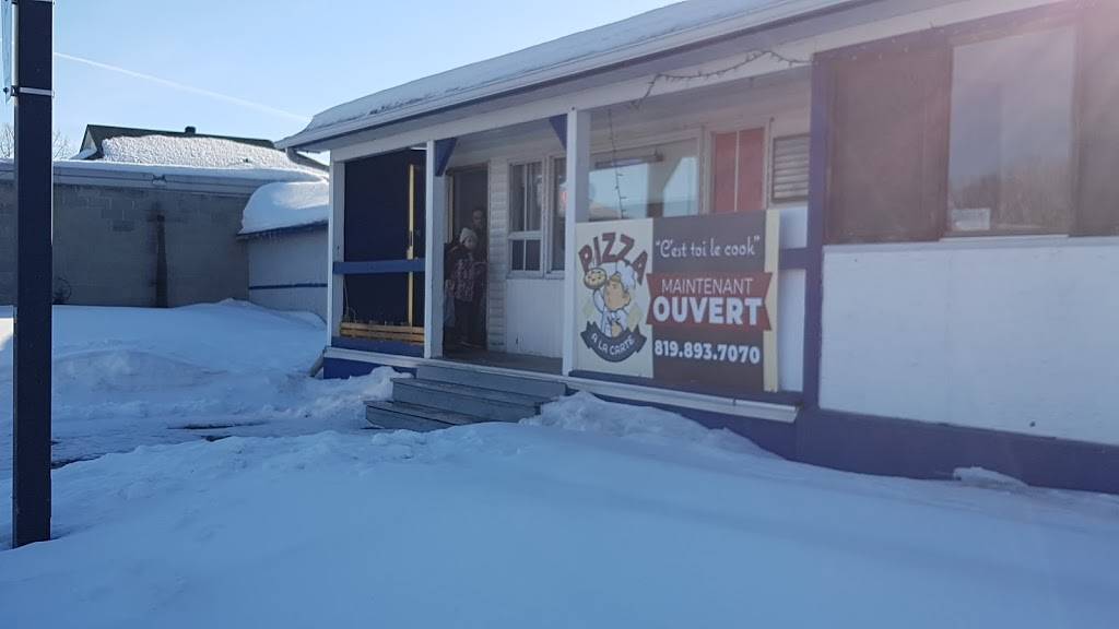 Pizza à la carte | restaurant | 314 Rue Notre Dame, Gatineau, QC J8P 1L1, Canada | 8198937070 OR +1 819-893-7070