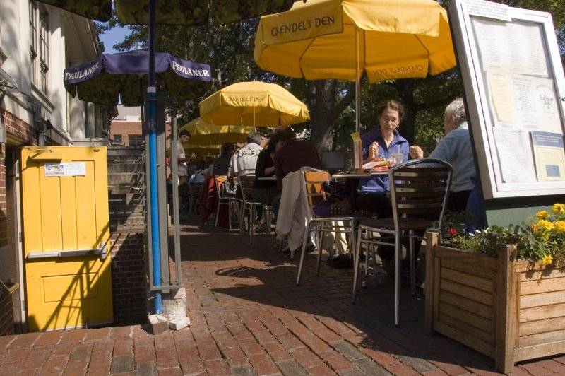 Grendels Den Restaurant & Bar | restaurant | 89 Winthrop St, Cambridge, MA 02138, USA | 6174911160 OR +1 617-491-1160