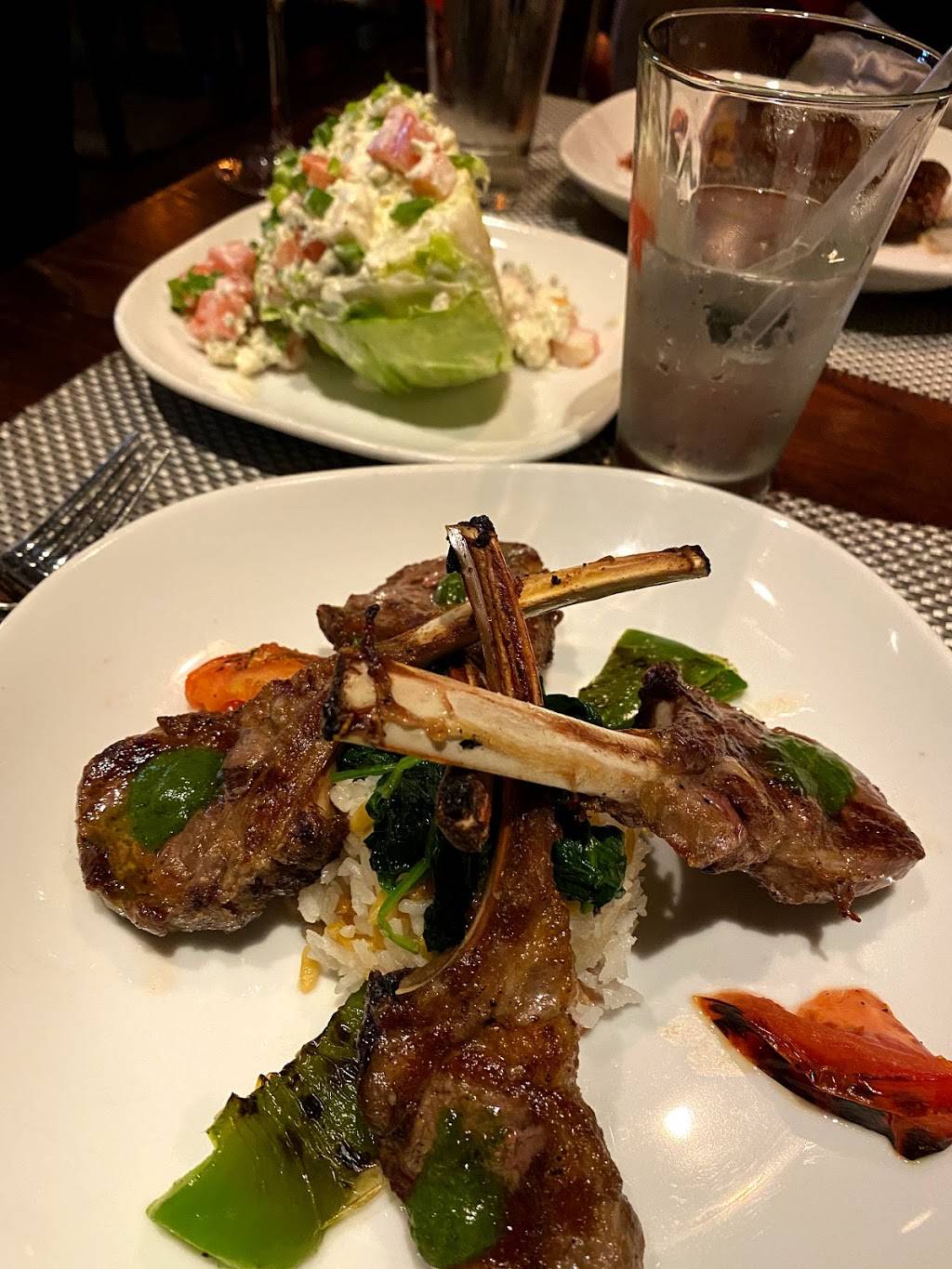 Cuts Steakhouse | restaurant | 60 Andrew Young International Blvd NE, Atlanta, GA 30303, USA | 4045253399 OR +1 404-525-3399