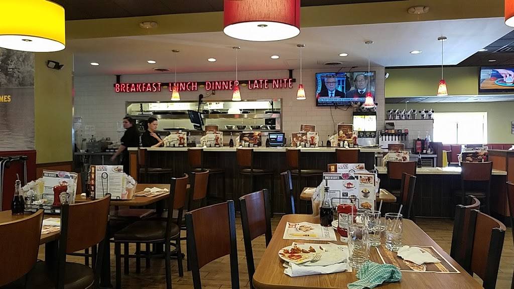 Dennys | restaurant | 2020 Milton Ave, Janesville, WI 53545, USA | 6085634114 OR +1 608-563-4114