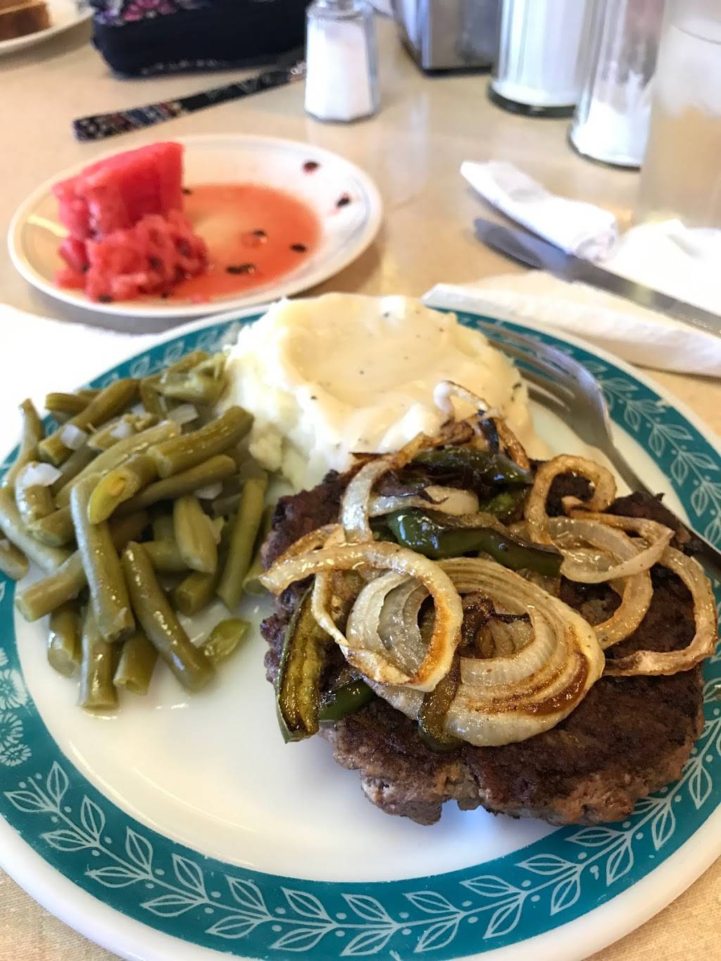 Trading Post Inc | restaurant | 810 N 8th St, Cache, OK 73527, USA | 5804293420 OR +1 580-429-3420