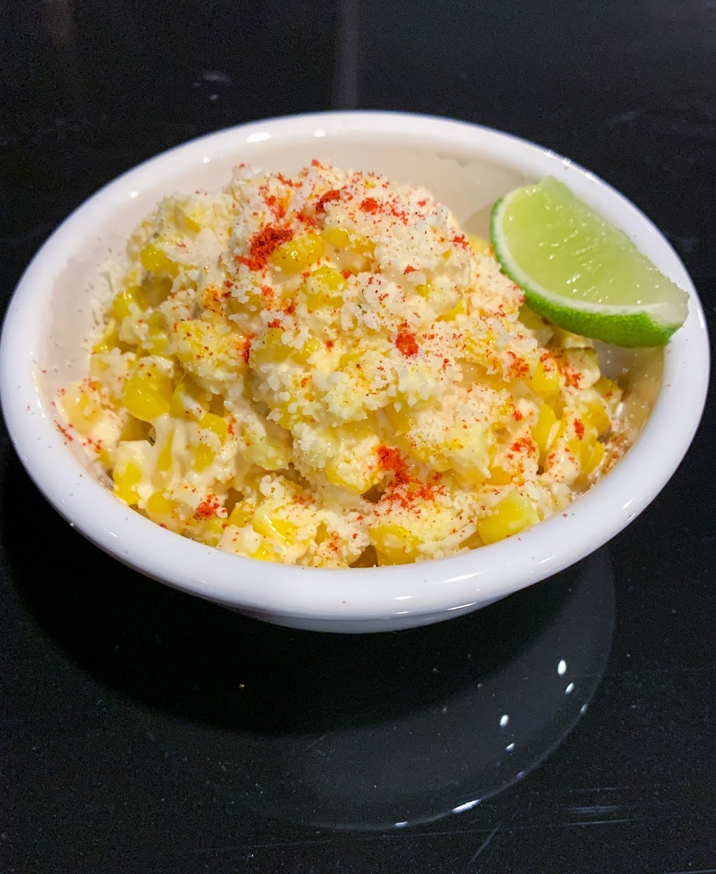 Guac, Tacos & Tequila | restaurant | 1321 W Taylor St, Chicago, IL 60607, USA | 3123744198 OR +1 312-374-4198