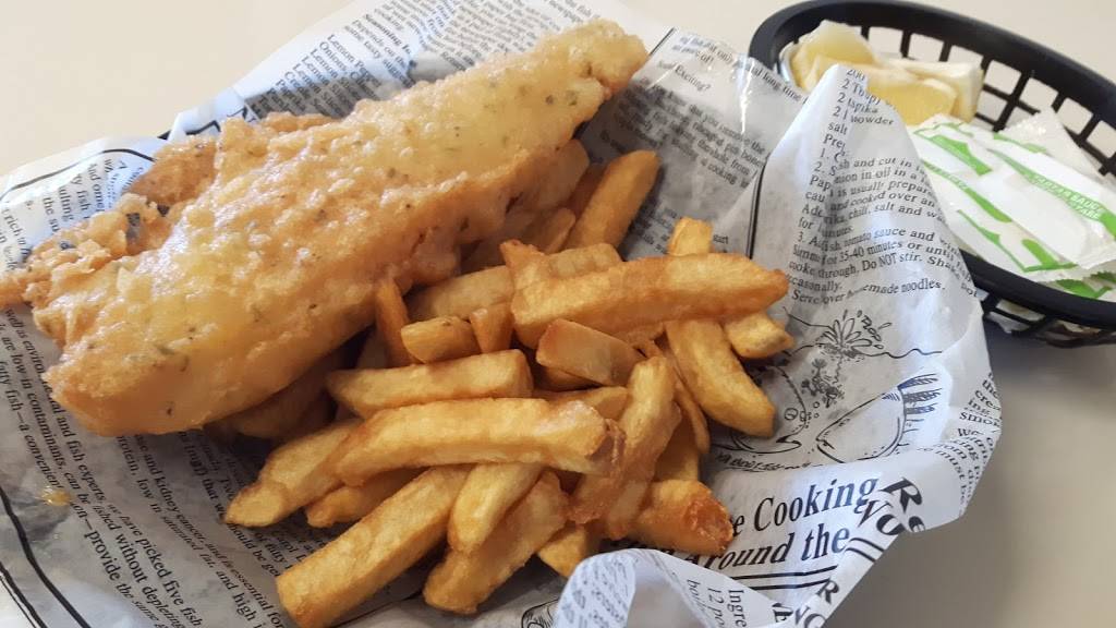 Chois Fish N Chips | restaurant | 201 Cundles Rd E, Barrie, ON L4M 4S5, Canada | 7057266653 OR +1 705-726-6653