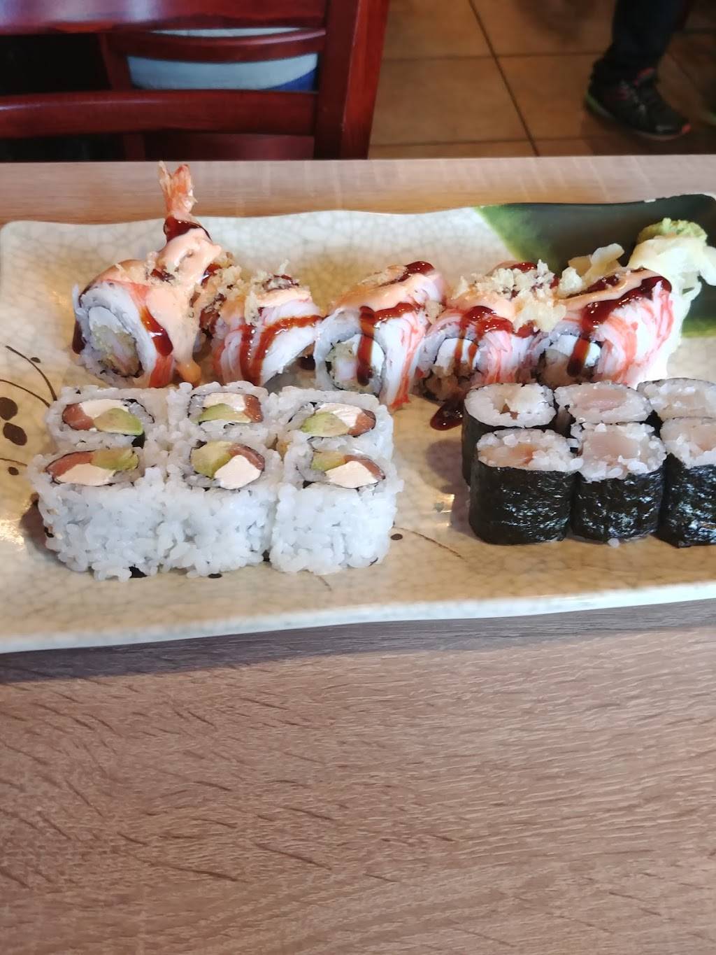 Sushi Express | restaurant | 610 University Ave, Madison, WI 53715, USA | 6084679688 OR +1 608-467-9688