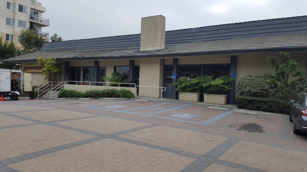 Chart House | restaurant | 13950 Panay Way, Marina Del Rey, CA 90292, USA | 3108224144 OR +1 310-822-4144