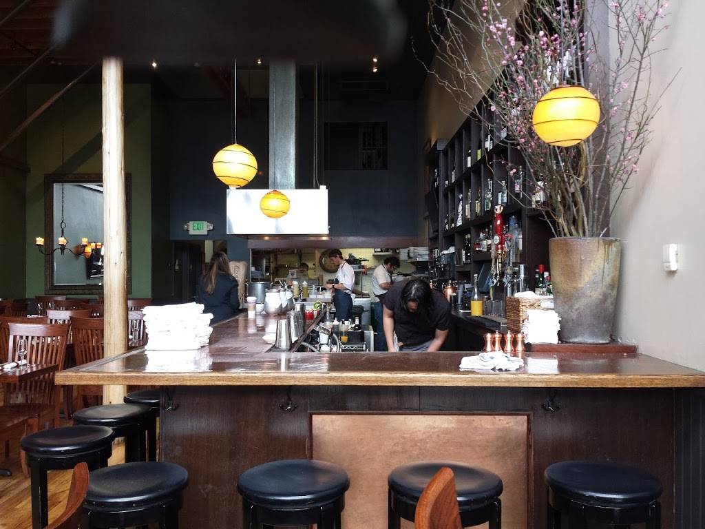 Wood Tavern | restaurant | 6317 College Ave, Oakland, CA 94618, USA | 5106546607 OR +1 510-654-6607