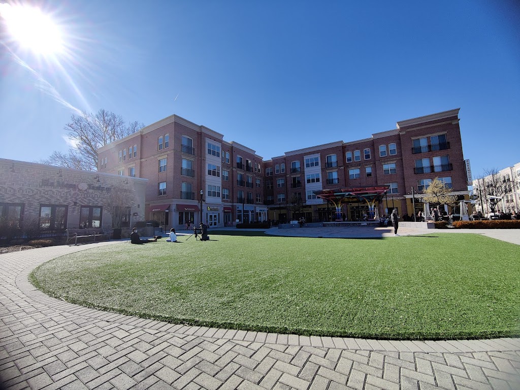 Starbucks | cafe | 300 Spectrum Ave, Gaithersburg, MD 20879, USA | 2405712003 OR +1 240-571-2003