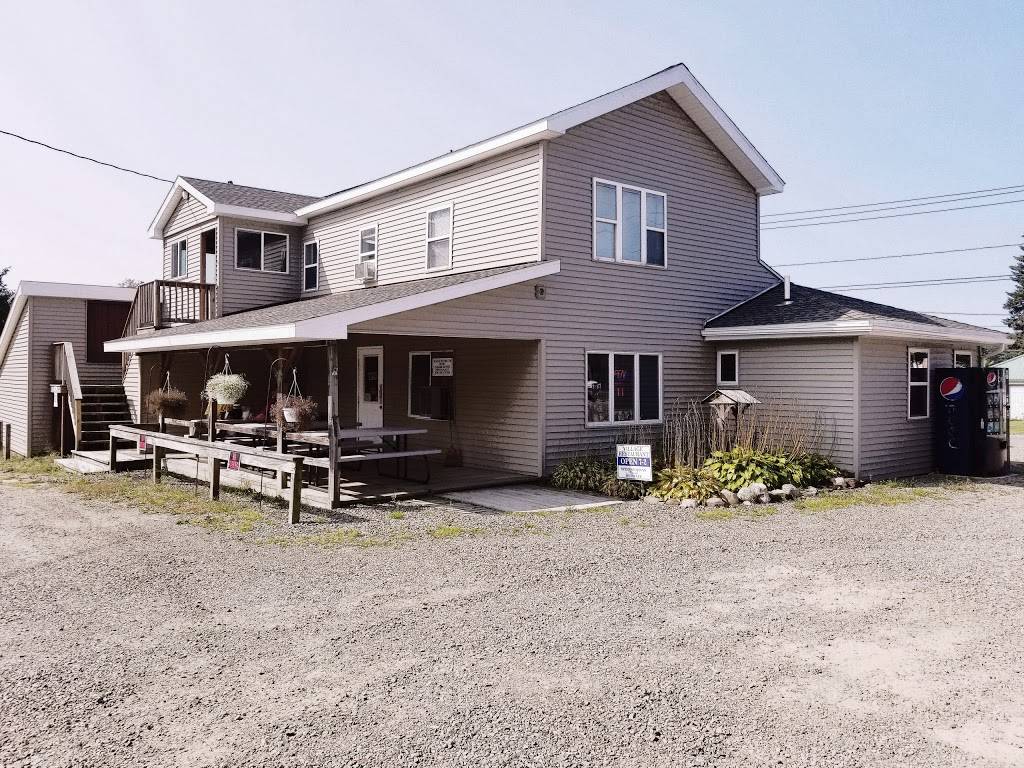 Village Restaurant | restaurant | 5447 E Lake Rd, Dewittville, NY 14728, USA | 7167535151 OR +1 716-753-5151