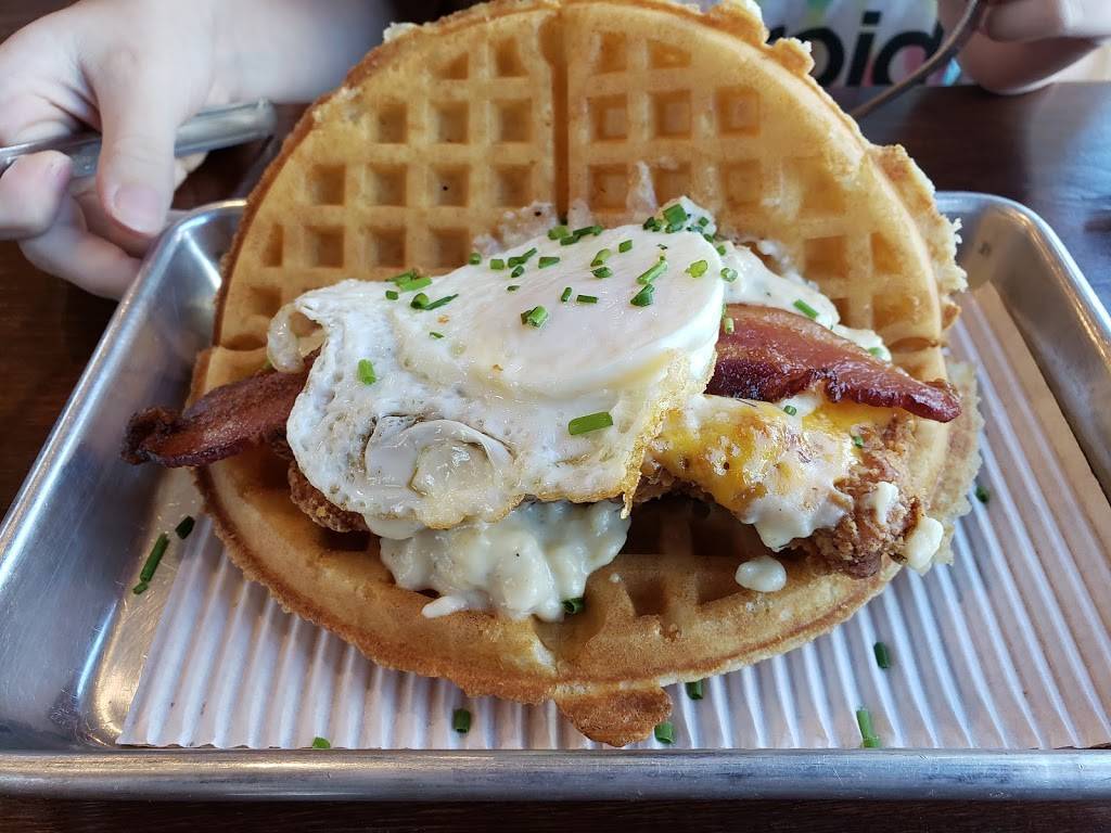 The Chicken Shack | restaurant | 2586 Churn Creek Rd, Redding, CA 96002, USA | 5302229464 OR +1 530-222-9464