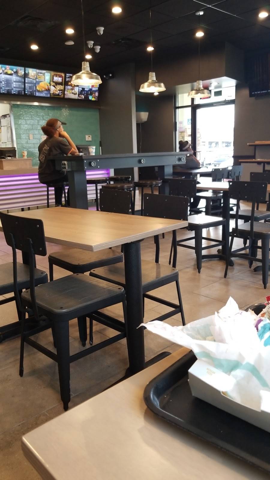 Taco Bell | meal takeaway | 323 S Cedar Ridge Dr, Duncanville, TX 75116, USA | 9722986268 OR +1 972-298-6268