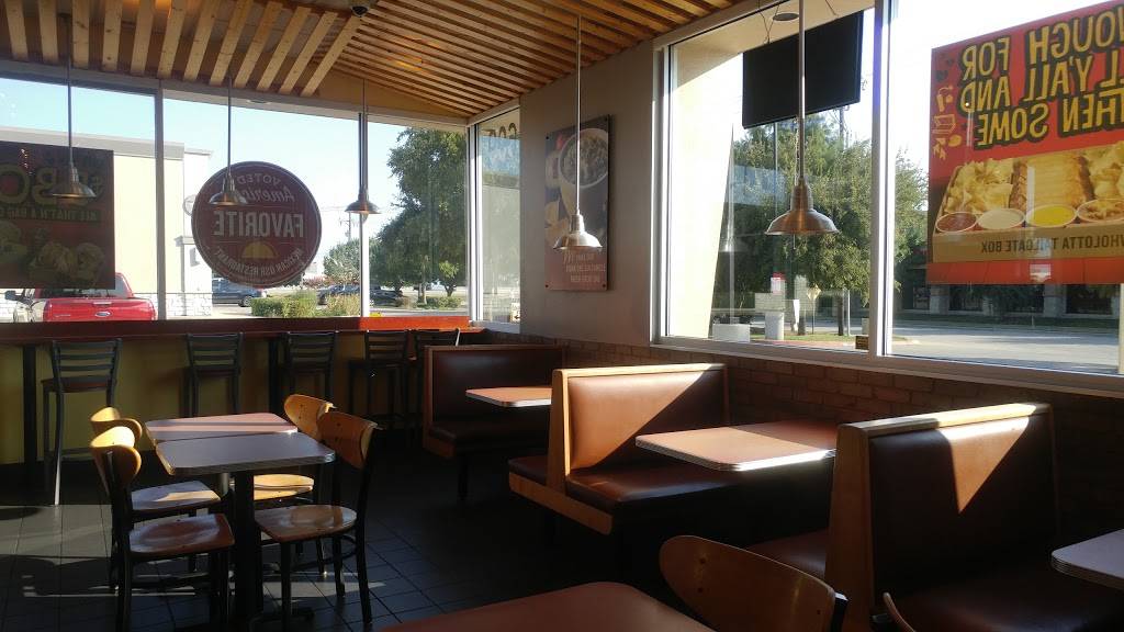 Taco Bueno | restaurant | 609 White Hills Dr, Rockwall, TX 75087, USA | 9727724314 OR +1 972-772-4314