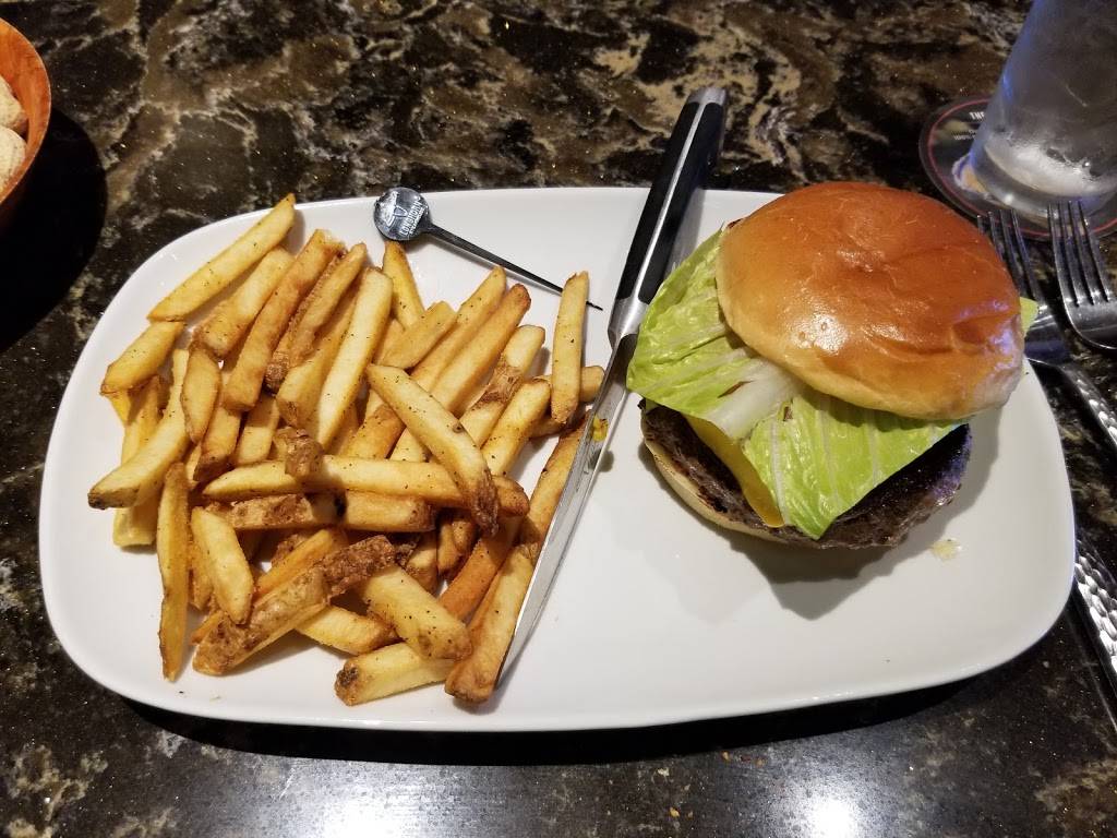 LongHorn Steakhouse | meal takeaway | 5460 W Oak Ridge Rd, Orlando, FL 32819, USA | 4073514679 OR +1 407-351-4679