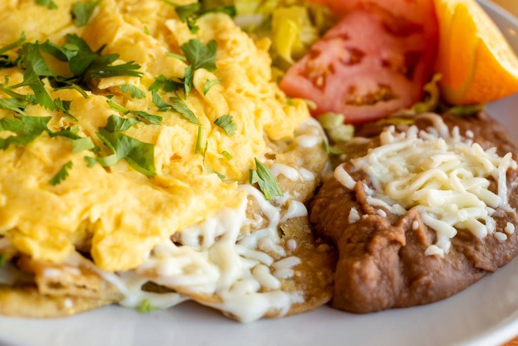 Eggsperience Pancakes & Cafe | restaurant | 3233 N Broadway, Chicago, IL 60657, USA | 7739048802 OR +1 773-904-8802