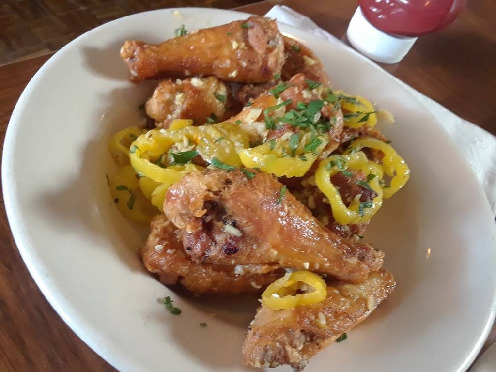 Revolution | restaurant | 2190 Broad St, Cranston, RI 02905, USA | 4017808700 OR +1 401-780-8700