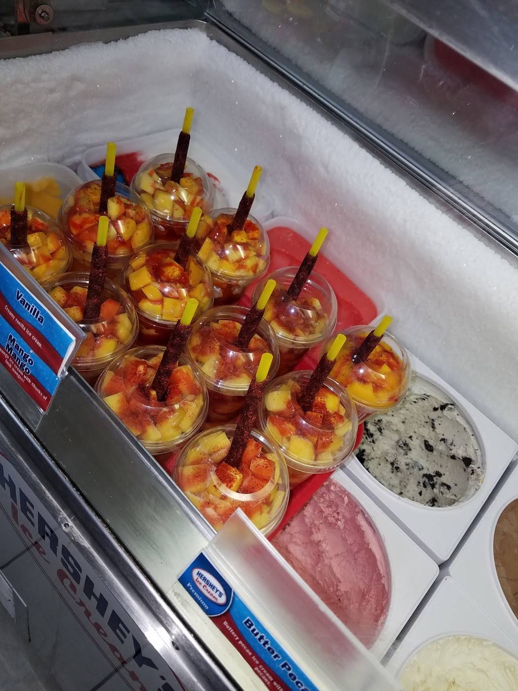 La Paloma De Michoacan | restaurant | 204 W 15th St, Chicago Heights, IL 60411, USA | 7087551705 OR +1 708-755-1705