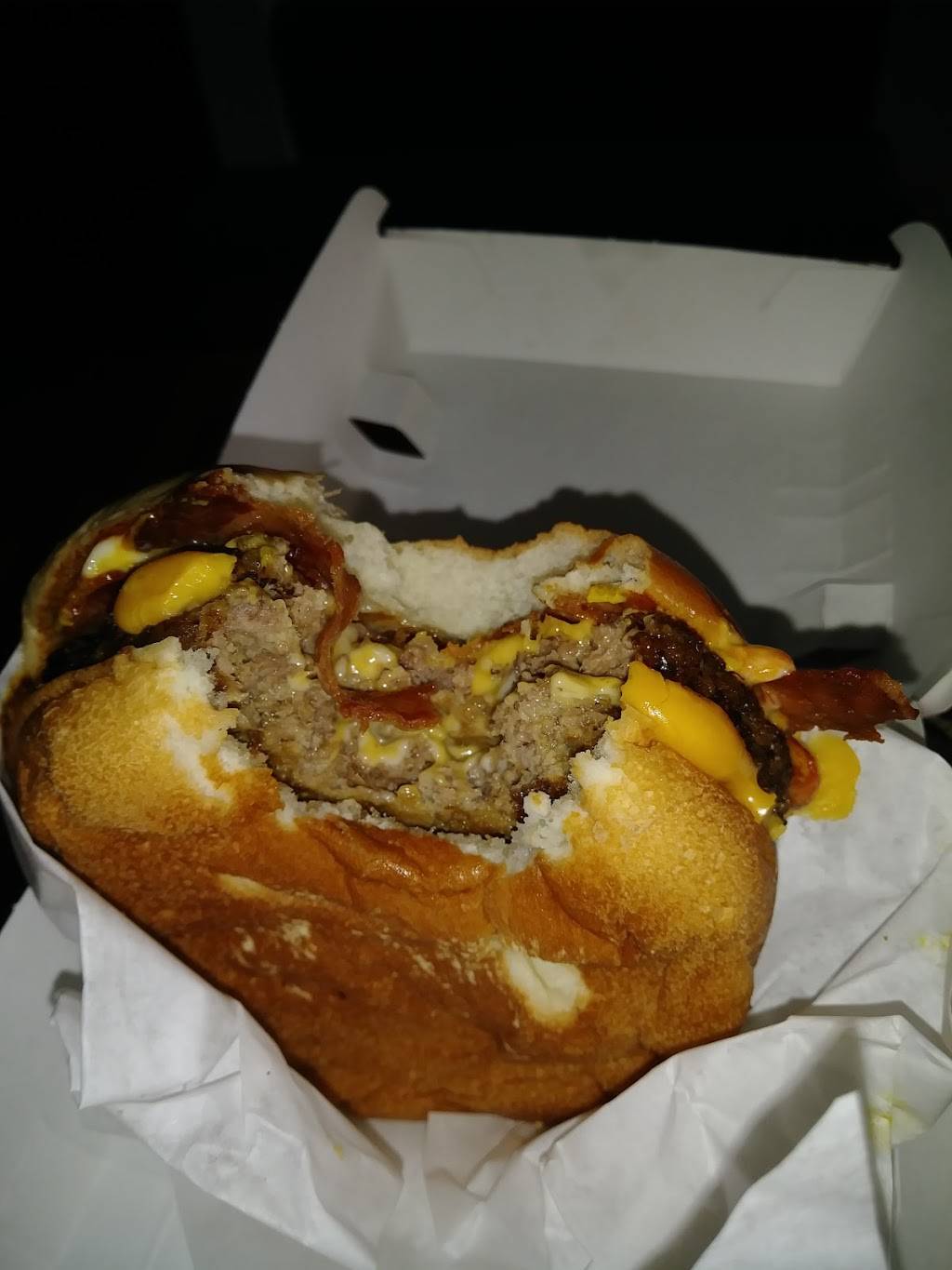 Jack in the Box | restaurant | 3035 Castro Valley Blvd, Castro Valley, CA 94546, USA | 5105371540 OR +1 510-537-1540