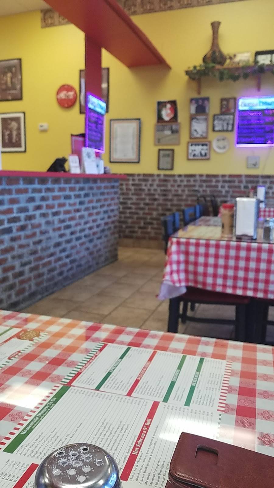 Supreme Pizza | restaurant | 6512 SE Federal Hwy, Stuart, FL 34997, USA | 7722878855 OR +1 772-287-8855