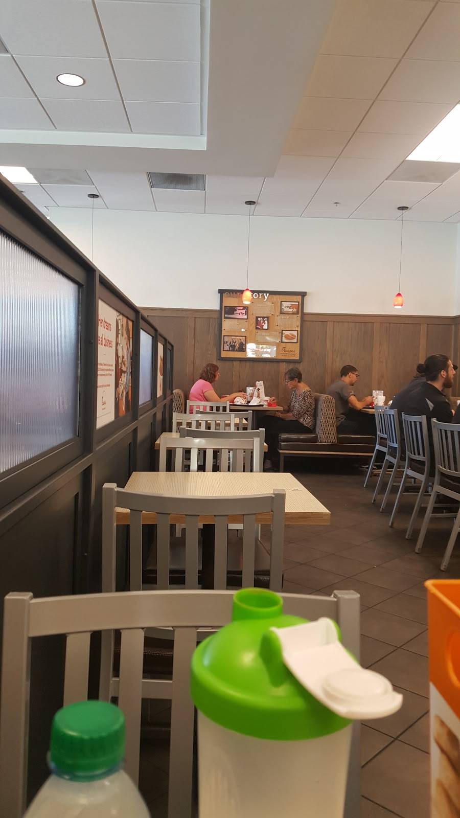 Chick-fil-A La Mesa | restaurant | 8200 Parkway Dr, La Mesa, CA 91942, USA | 6194654812 OR +1 619-465-4812