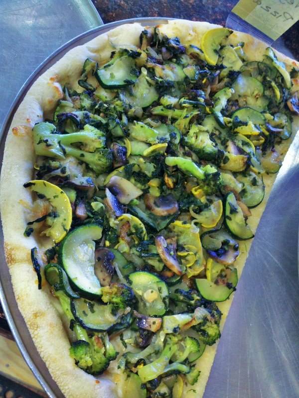 Mimos Pizzeria | restaurant | 2708 Paoli Pike, New Albany, IN 47150, USA | 8129457711 OR +1 812-945-7711