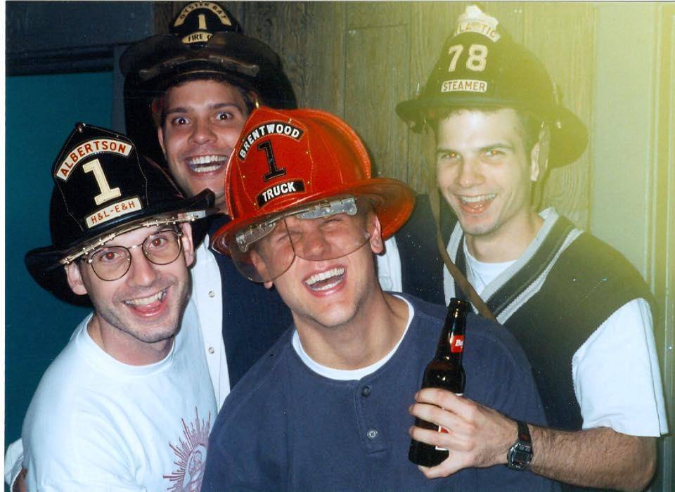 Dels Bar & Grill | restaurant | 129 Pine Hollow Rd, Oyster Bay, NY 11771, USA | 5169224444 OR +1 516-922-4444