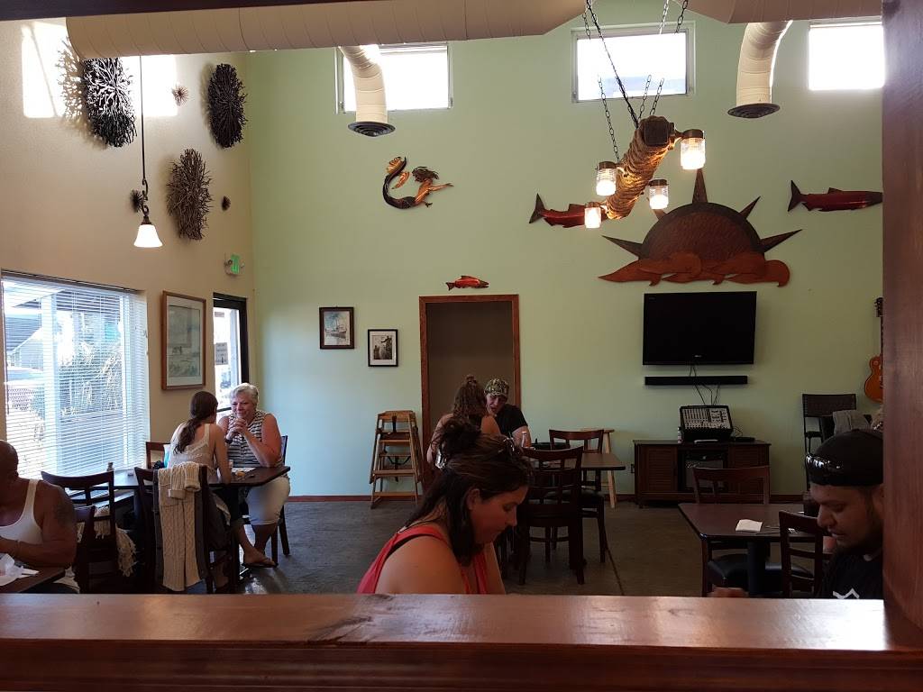 Mikes Seafood | restaurant | 830 Point Brown Ave NE, Ocean Shores, WA 98569, USA | 3602890532 OR +1 360-289-0532