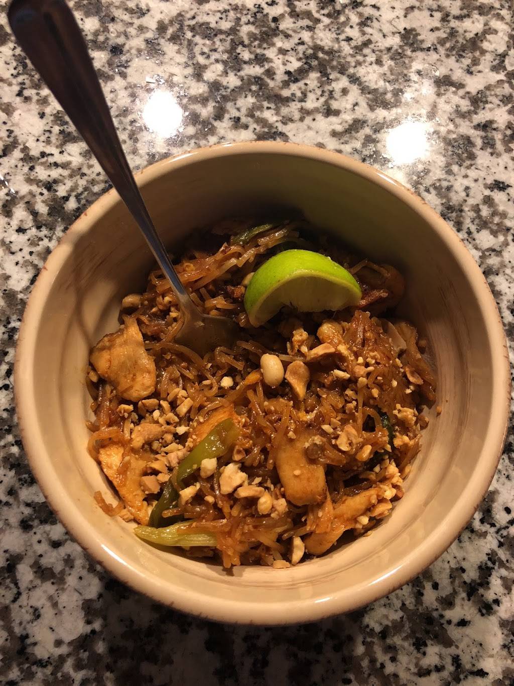 Coat & Thai | restaurant | 1720 Barton Springs Rd, Austin, TX 78702, USA | 5129702154 OR +1 512-970-2154