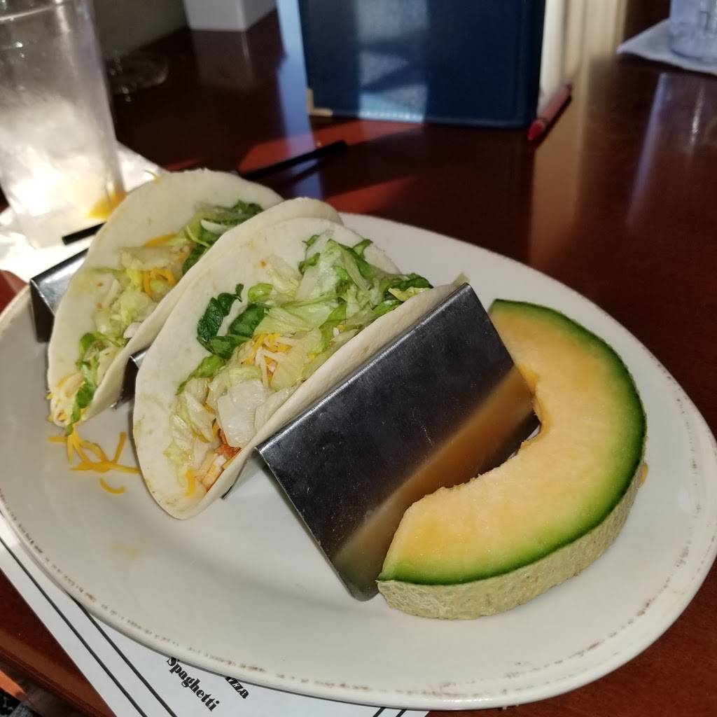 Charlies On Prior | restaurant | 3950 Green Heights Trail SW, Prior Lake, MN 55372, USA | 9522265253 OR +1 952-226-5253