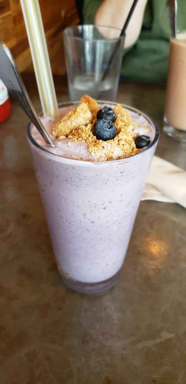 Flip Side Chagrin Falls | restaurant | 44 N Main St, Chagrin Falls, OH 44022, USA | 4406007274 OR +1 440-600-7274