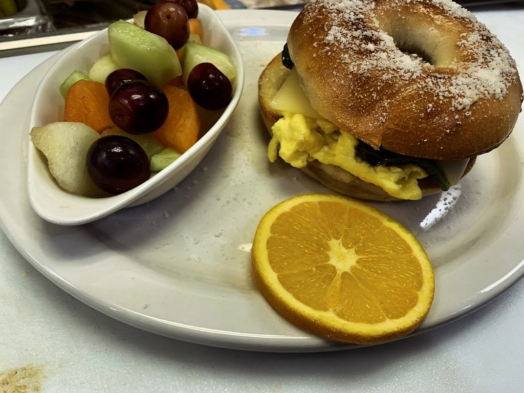 Jorges Waffles House | restaurant | 210 N Lewis Ave, Oglesby, IL 61348, USA | 8156819000 OR +1 815-681-9000