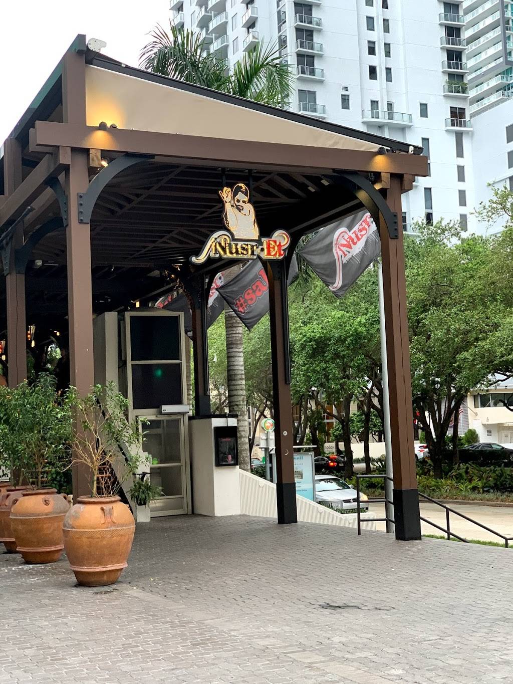 Nusr-Et Steakhouse | restaurant | 999 Brickell Ave, Miami, FL 33131, USA | 3054159990 OR +1 305-415-9990