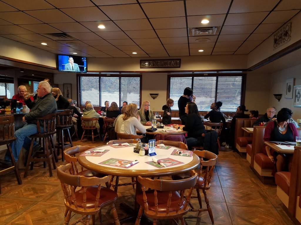 Francescas Pizzeria & Restaurant | meal takeaway | 2101 Howard Blvd, Reading, PA 19606, USA | 6107796555 OR +1 610-779-6555