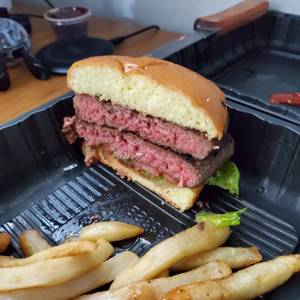 The Crestlyn Kitchen | meal takeaway | 3842 Crestlyn Rd, Baltimore, MD 21218, USA | 4106178066 OR +1 410-617-8066