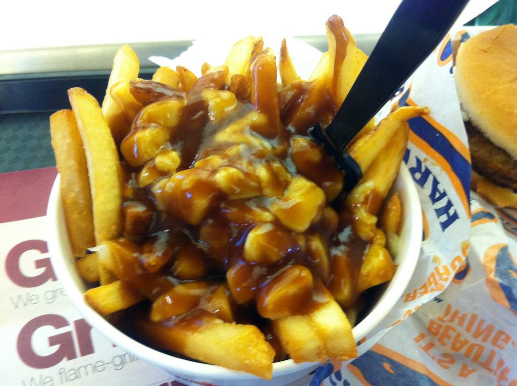 Harveys | restaurant | 1309 King St E, Oshawa, ON L1H 1J3, Canada | 9054329004 OR +1 905-432-9004